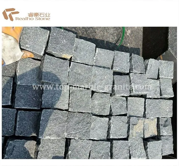 grainte cube stone