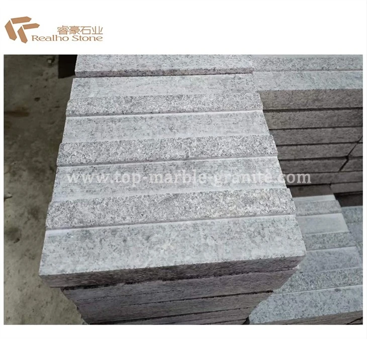 Pavering tile
